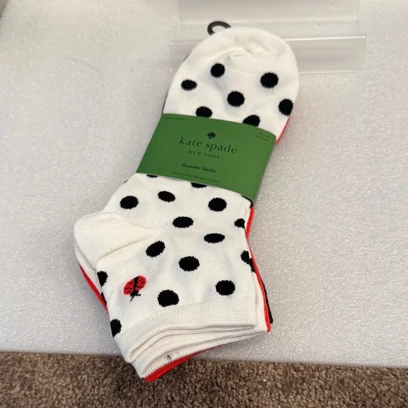 Kate Spade polka dots ladybug set of 3 quarter socks NWT size 4-10 - Picture 1 of 4